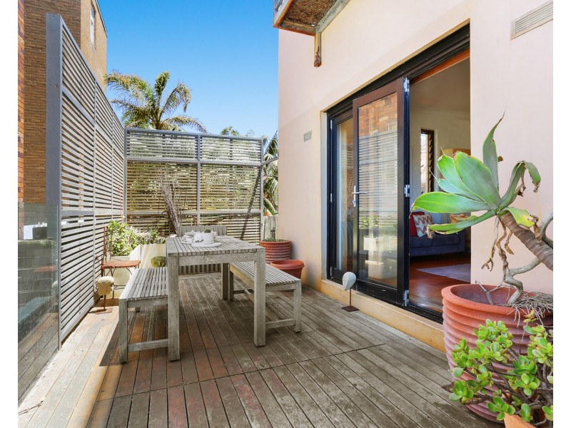 2/270a Campbell Parade, Bondi Beach NSW 2026