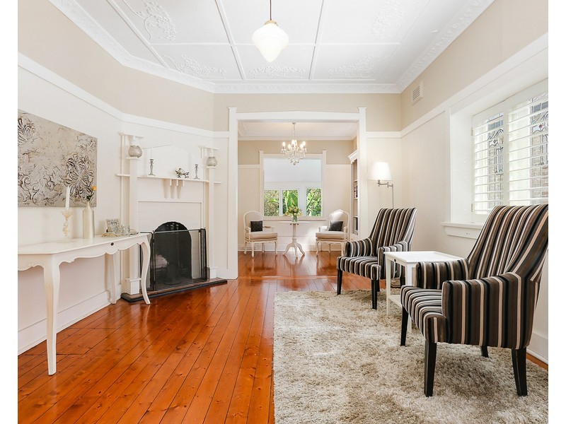 305 Alison Road, Coogee NSW 2034
