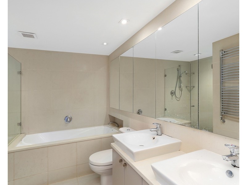 147 Denison Street, Queens Park NSW 2022
