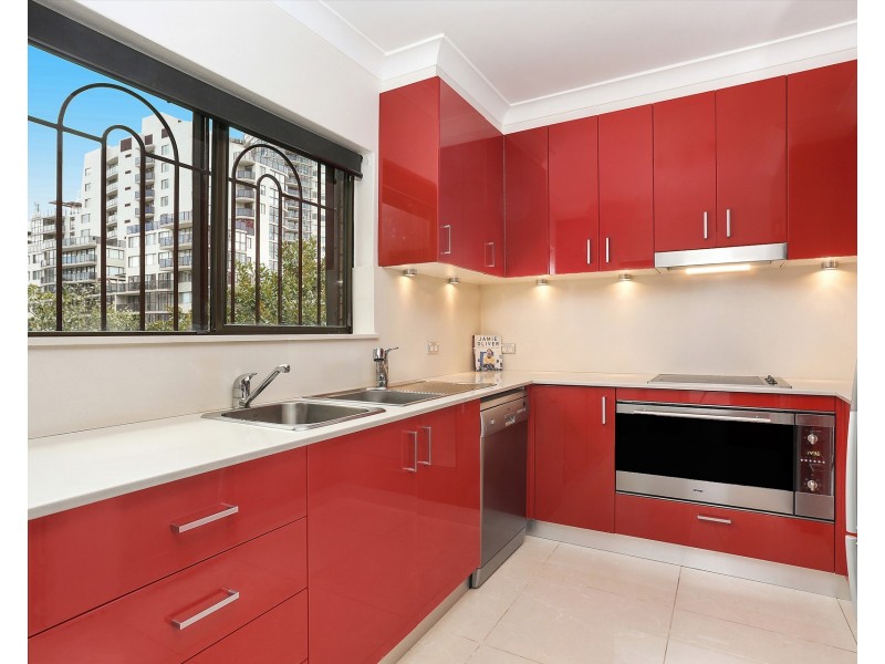 2/45 Waverley Street, Bondi Junction NSW 2022