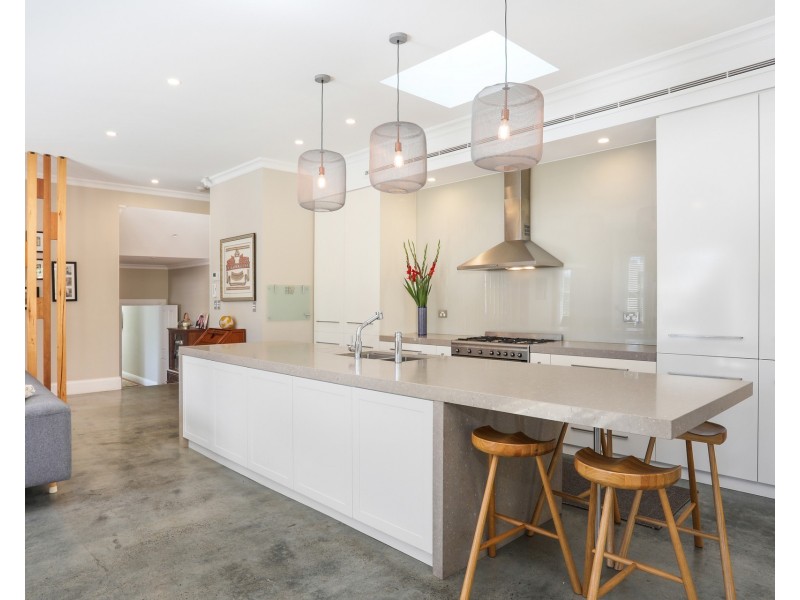 7 Baker Street, Kensington NSW 2033