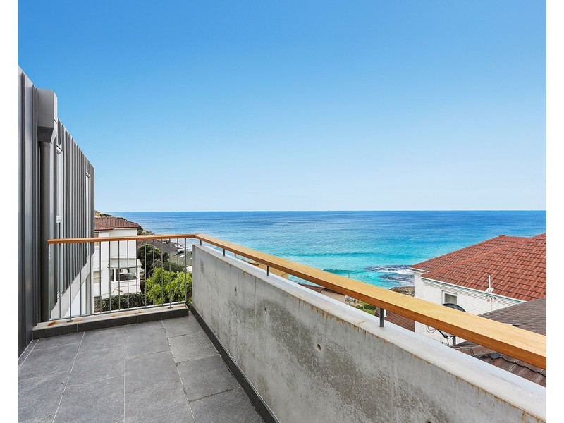 2/28 Dellview Street, Tamarama NSW 2026