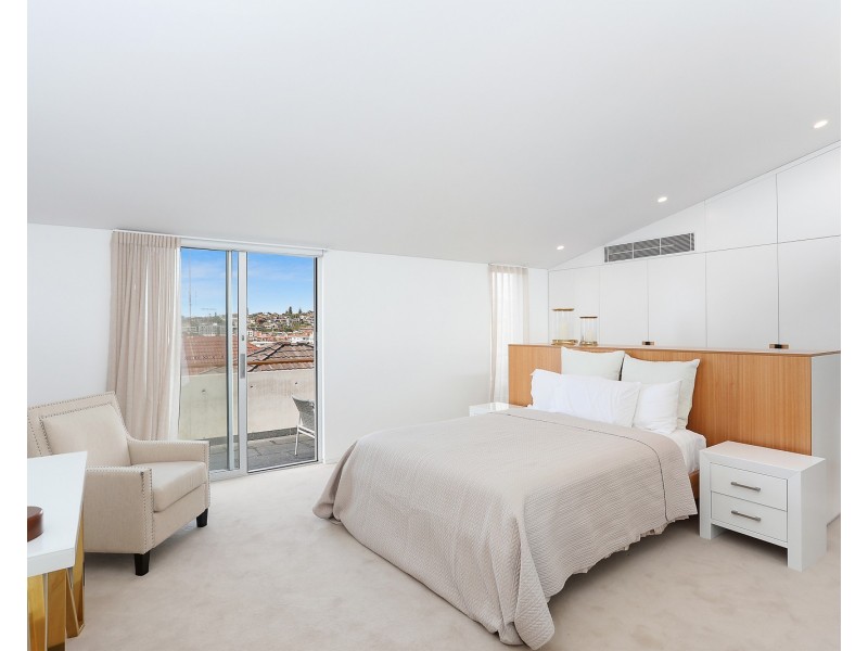 2/28 Dellview Street, Tamarama NSW 2026