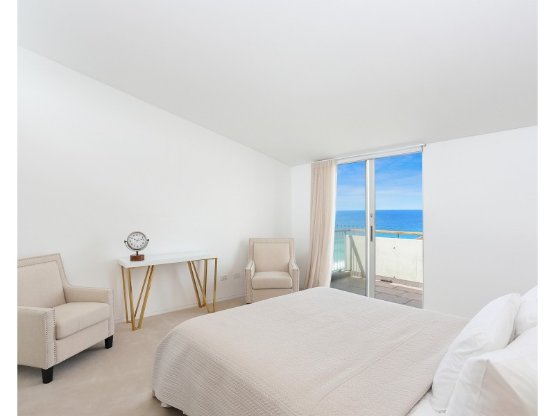 2/28 Dellview Street, Tamarama NSW 2026