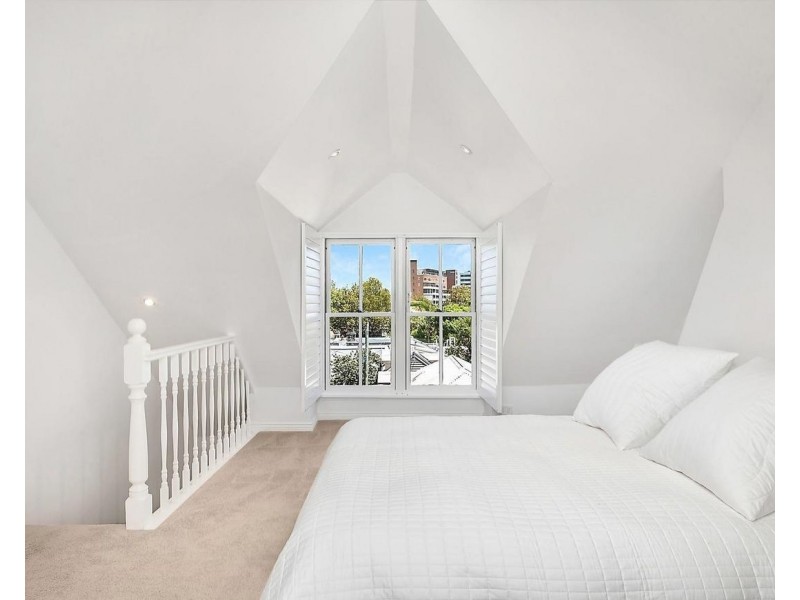 Nineteen Selwyn Street, Paddington NSW 2021