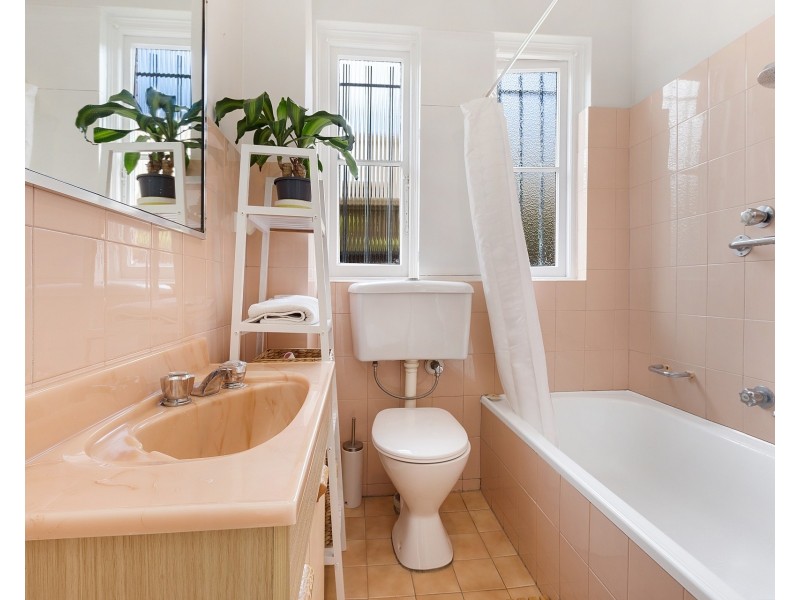 1/2 Martins Avenue, Bondi NSW 2026