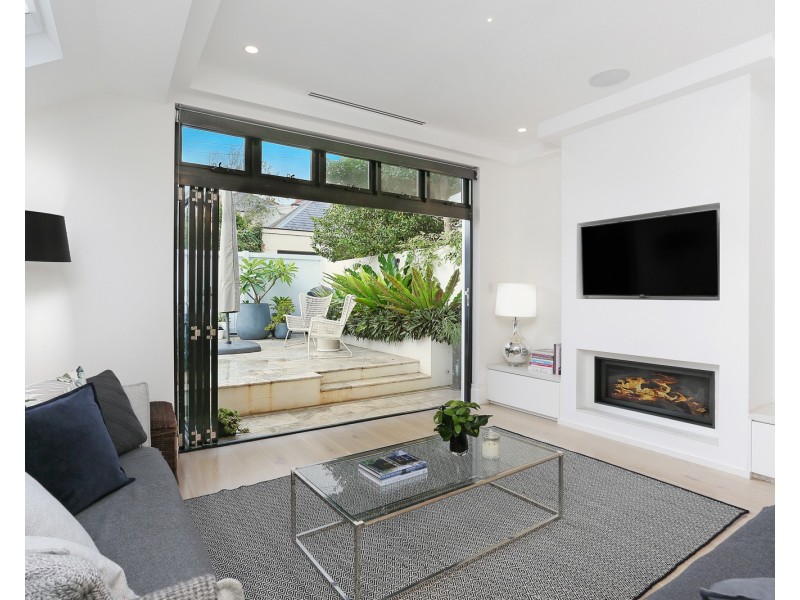 33 St James Road, Bondi Junction NSW 2022