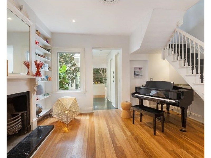 88 Mill Hill Road, Bondi Junction NSW 2022