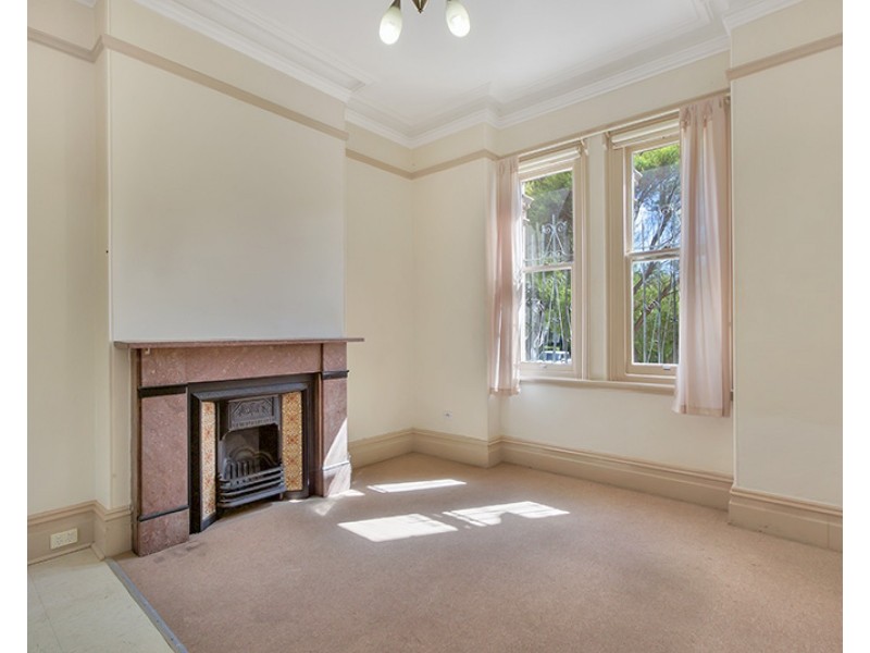 2/37 Woodstock Street, Bondi Junction NSW 2022