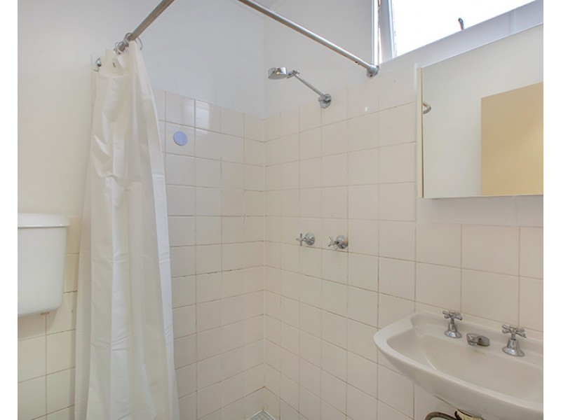 2/37 Woodstock Street, Bondi Junction NSW 2022