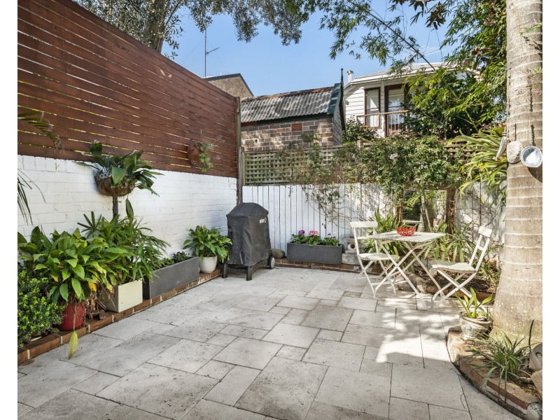 130 St James Road, Bondi Junction NSW 2022