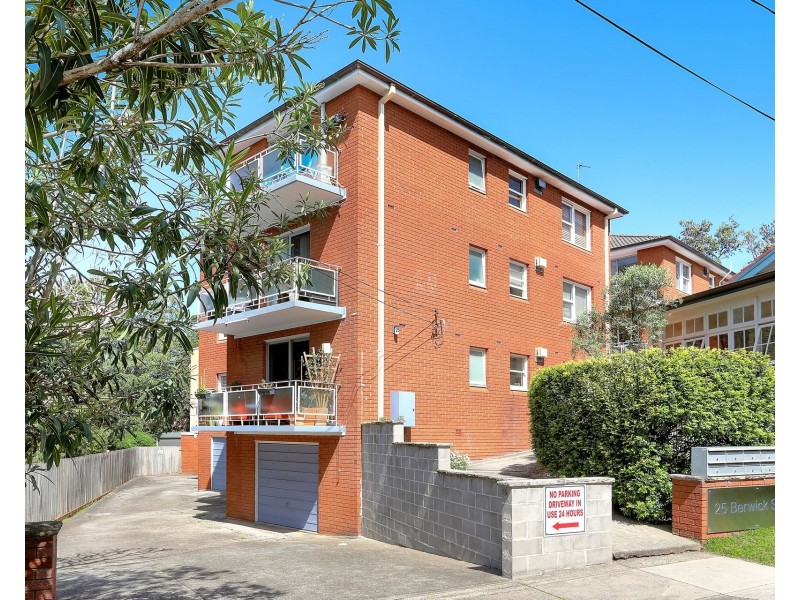 1/25 Berwick Street, Coogee NSW 2034