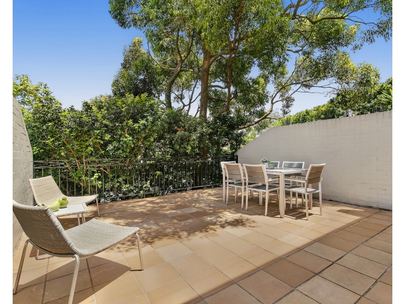 1a Hough Street, Bondi Junction NSW 2022