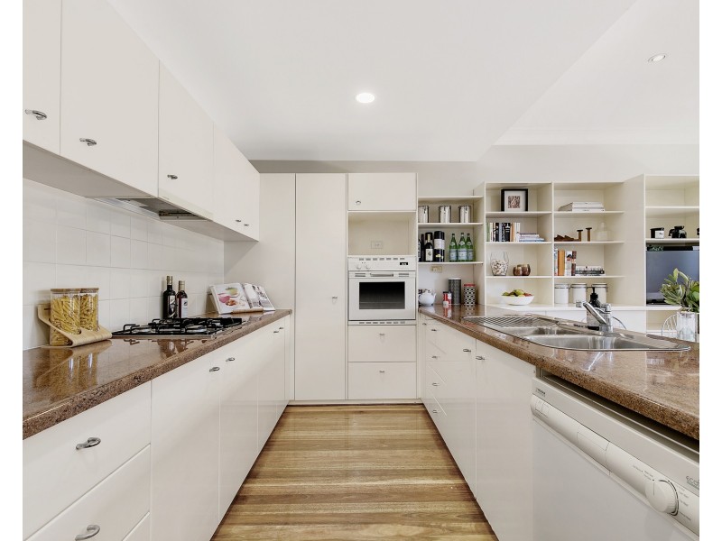 1a Hough Street, Bondi Junction NSW 2022