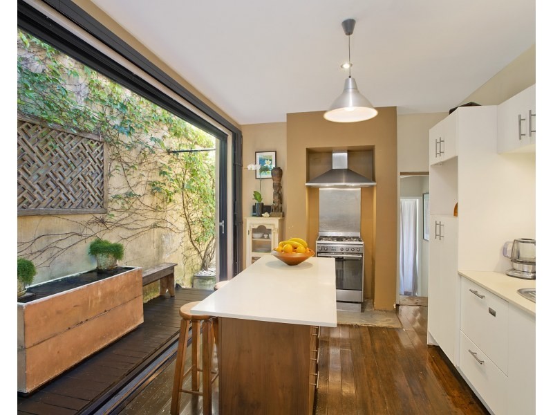 126 Denison Street, Bondi Junction NSW 2022