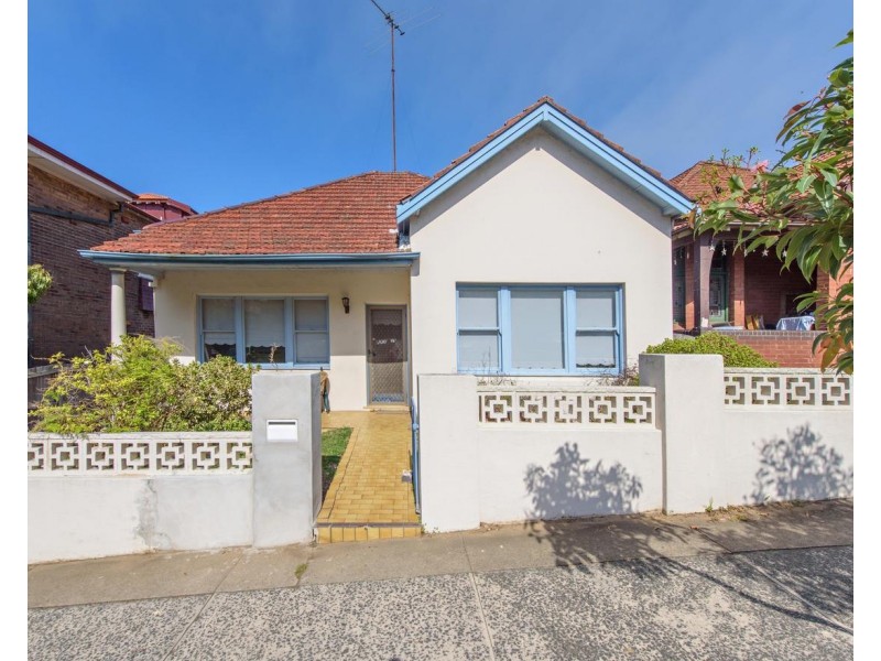 9 Castlefield Street, Bondi NSW 2026