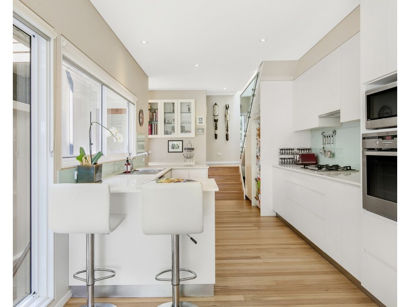 61 Mackenzie Street, Bondi Junction NSW 2022