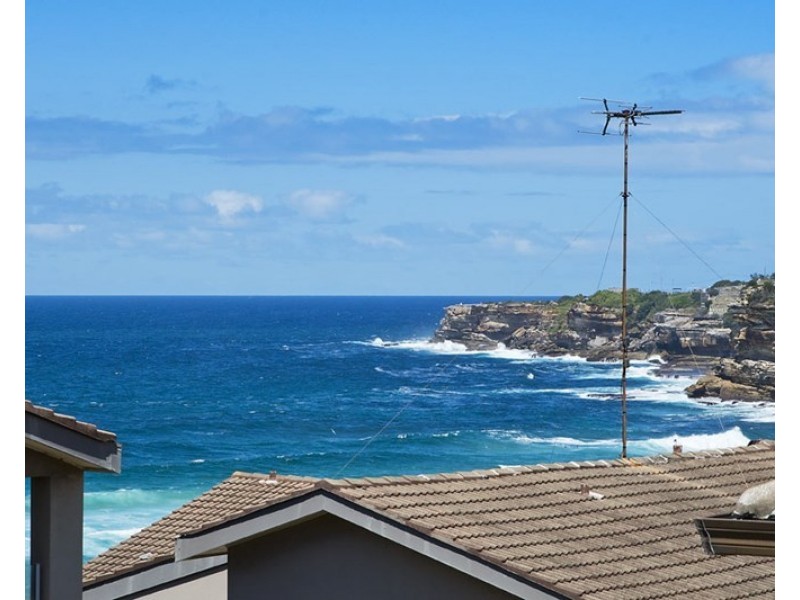 10 Silva Street, Tamarama NSW 2026