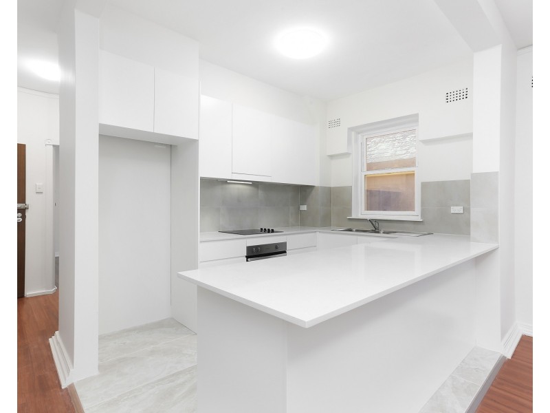 1/139 Old South Head Road, Bondi NSW 2026