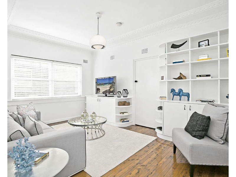 11/125 Old South Head Road, Bondi Junction NSW 2022