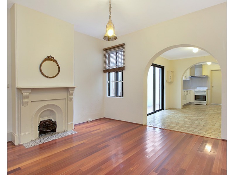 16 Ruthven Street, Queens Park NSW 2022