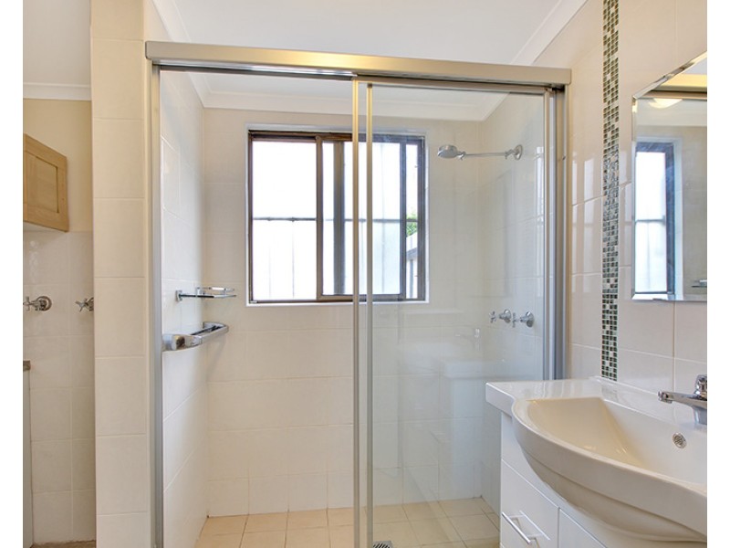 16 Ruthven Street, Queens Park NSW 2022