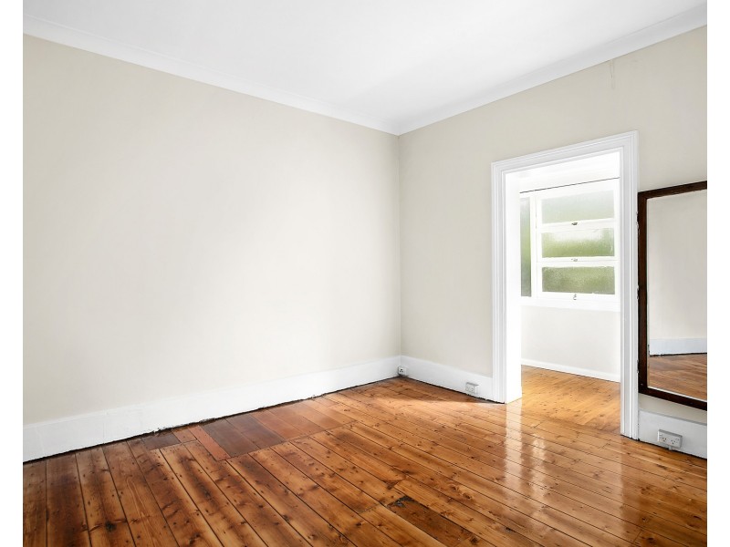 66 Mill Hill Road, Bondi Junction NSW 2022