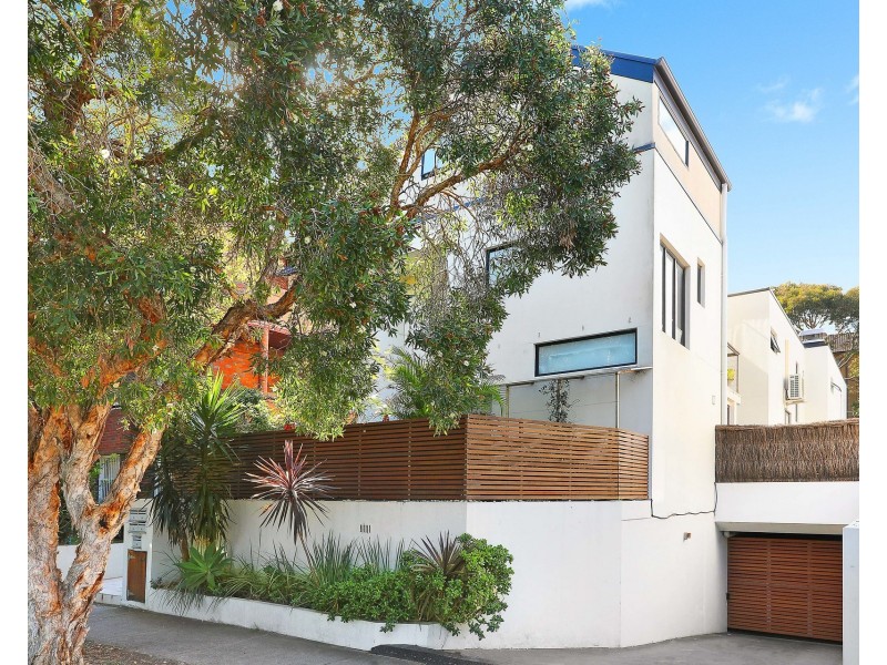 2/12 Warners Avenue, North Bondi NSW 2026