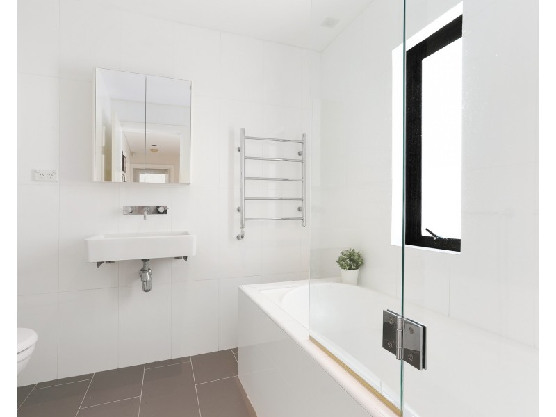 2/12 Warners Avenue, North Bondi NSW 2026