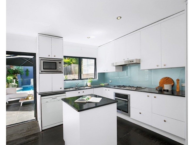 19 Carlisle Street, Tamarama NSW 2026