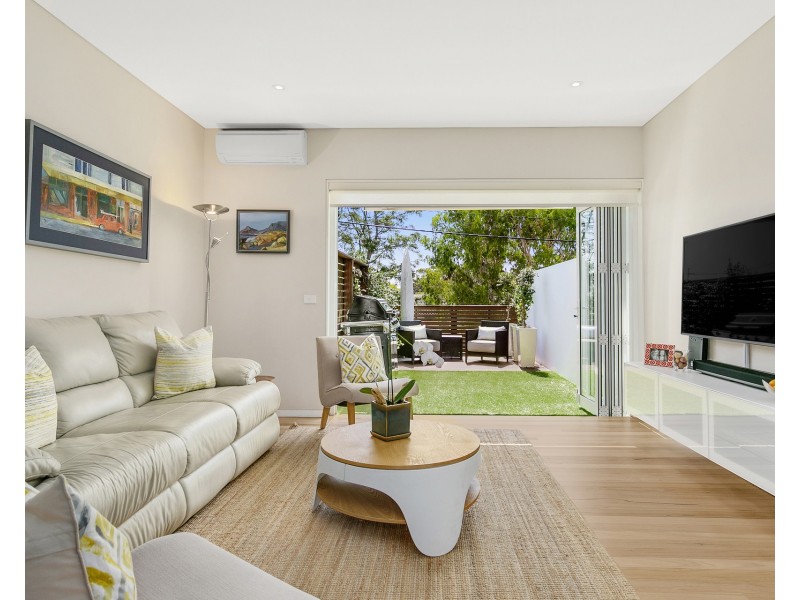 61 Mackenzie Street, Bondi Junction NSW 2022