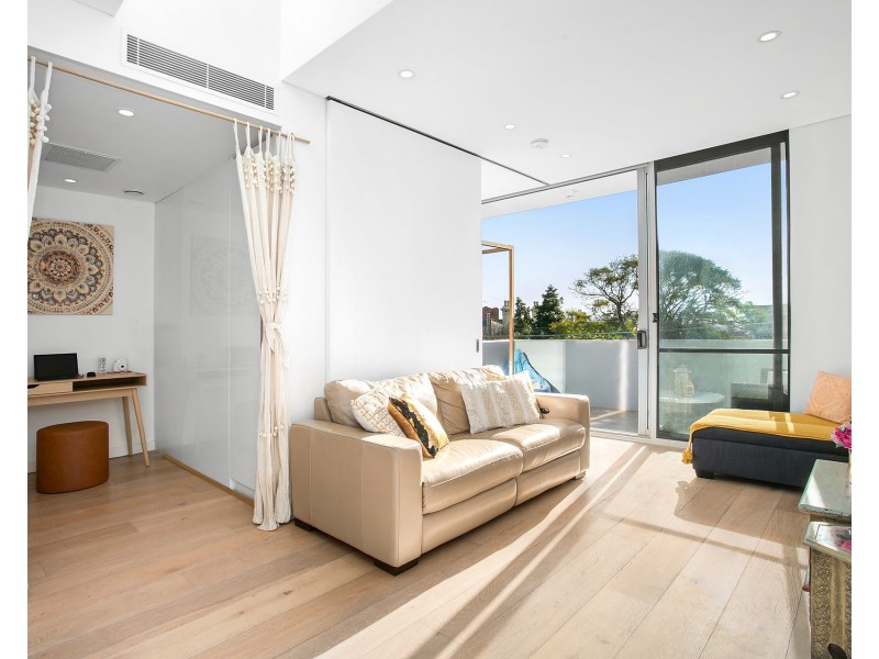 A202/91 Old South Head Road, Bondi Junction NSW 2022