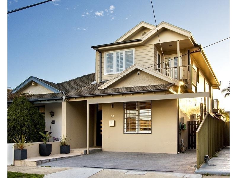 16 Clifton Road, Clovelly NSW 2031