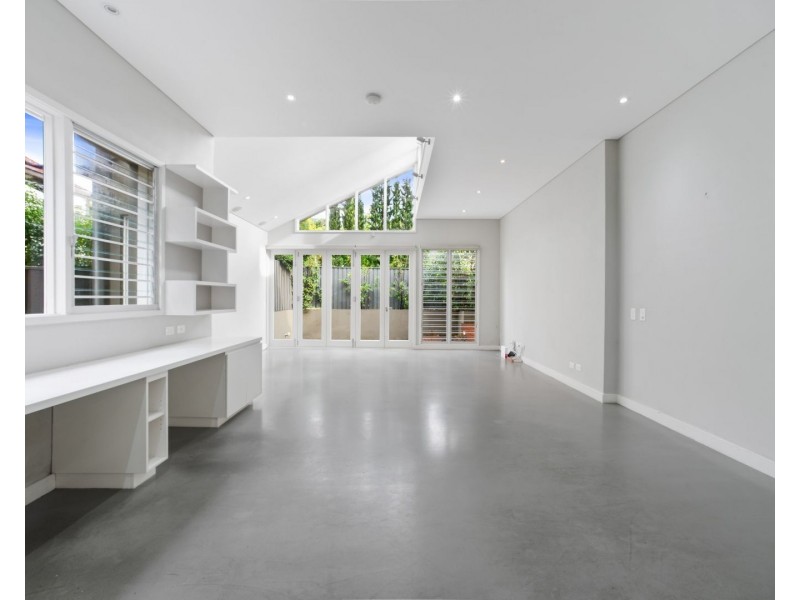 135 Henrietta Street, Waverley NSW 2024