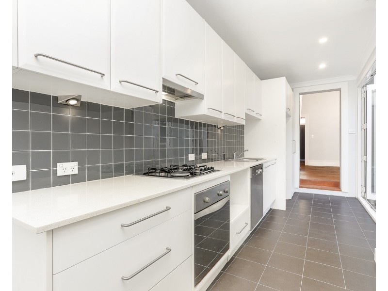 12 Mill Hill Road, Bondi Junction NSW 2022