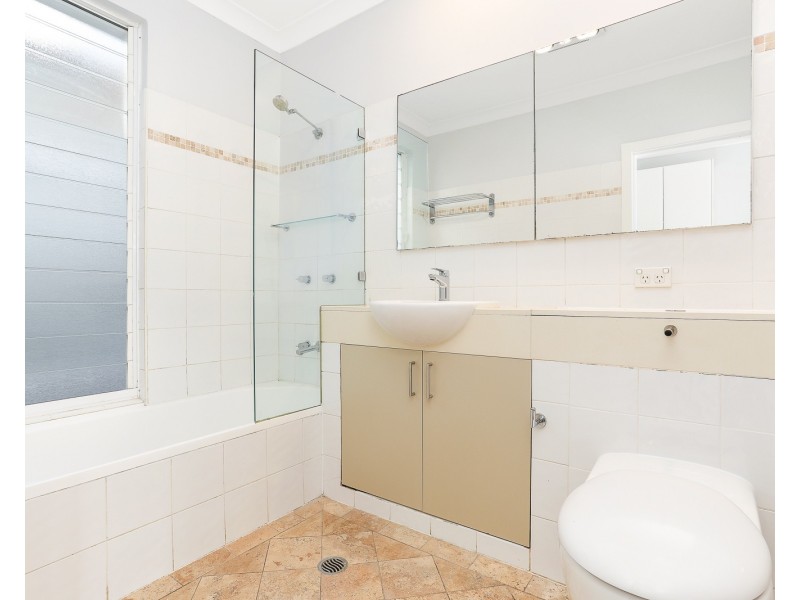 12 Mill Hill Road, Bondi Junction NSW 2022