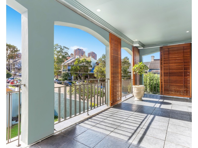 27 Hough Street, Bondi Junction NSW 2022