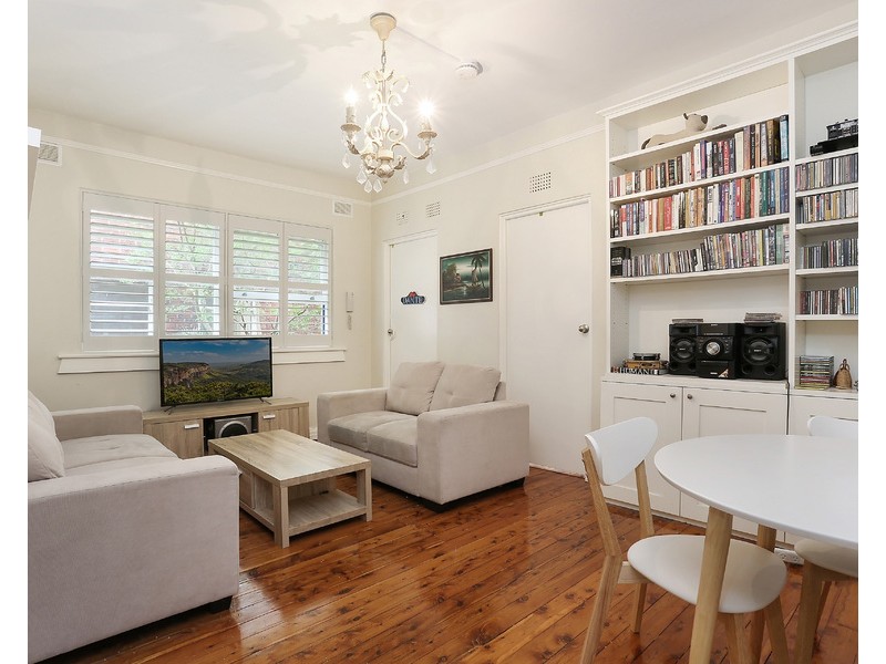 1/123 Old South Head Road, Bondi Junction NSW 2022