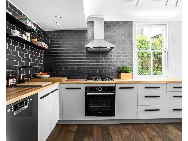 10 Cuthbert Street, Queens Park NSW 2022