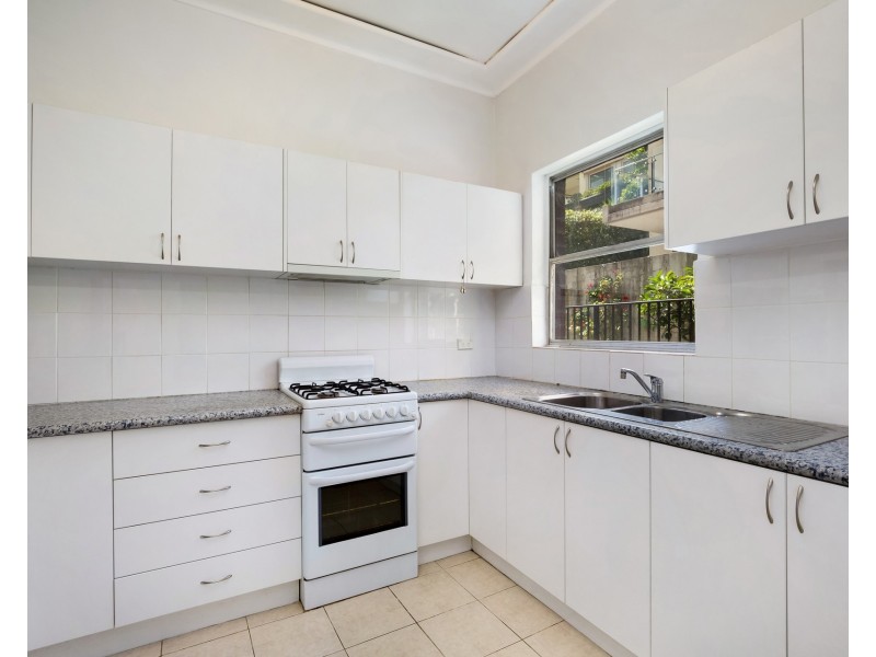 2/73 New Beach Road, Darling Point NSW 2027