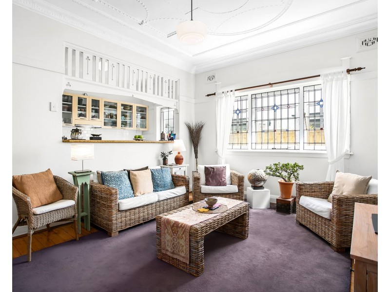 2/86 Beach Road, Bondi Beach NSW 2026