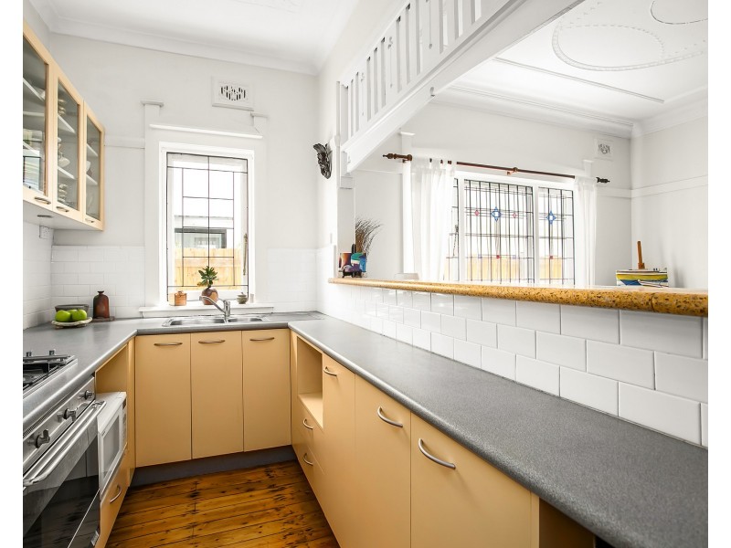 2/86 Beach Road, Bondi Beach NSW 2026