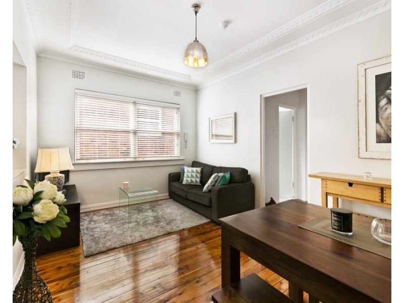 11/123 Old South Head Road, Bondi Junction NSW 2022