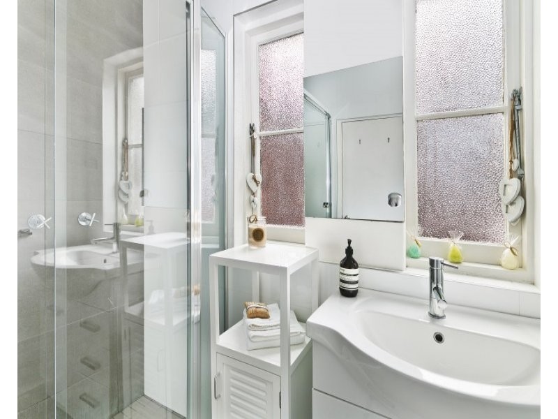 11/123 Old South Head Road, Bondi Junction NSW 2022