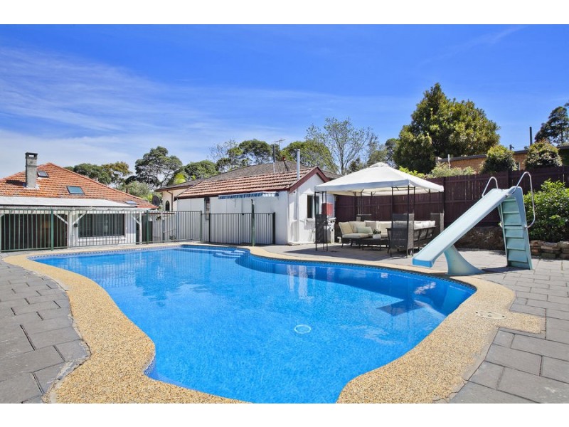 16 Tambourine Bay Road, Lane Cove NSW 2066