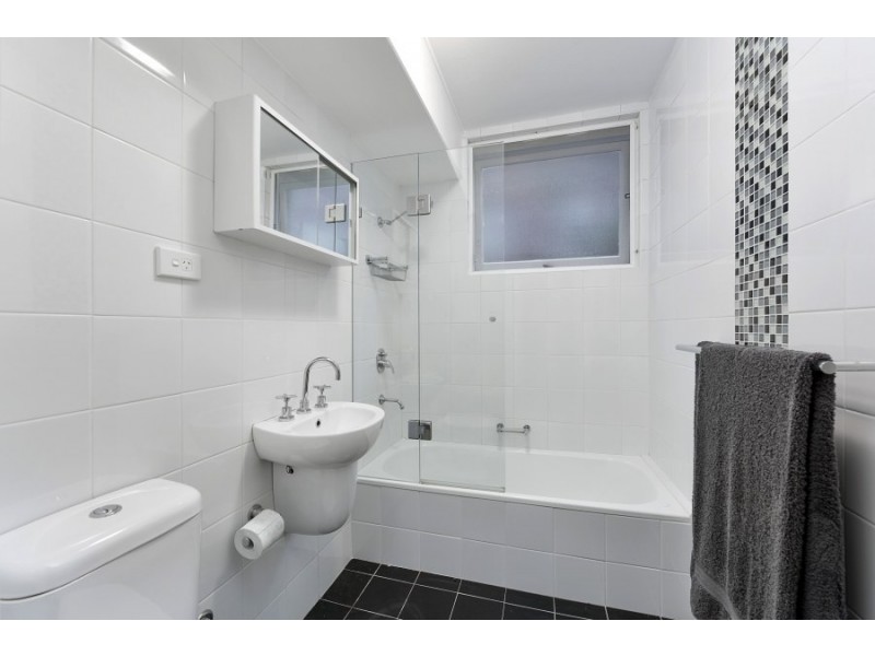 11/101 Burns Bay Road, Lane Cove NSW 2066