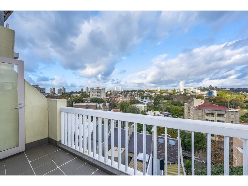 18/25 Elizabeth Bay Road, Elizabeth Bay NSW 2011