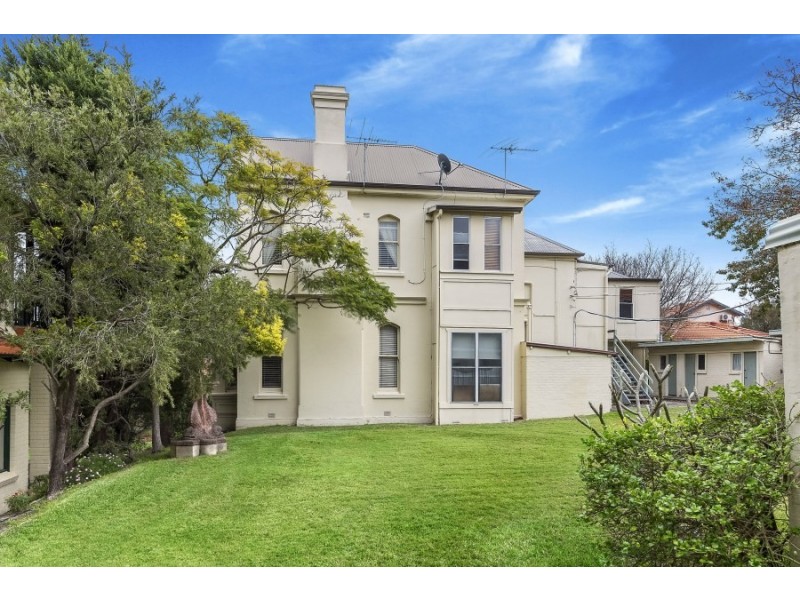 2/100 Greenwich Road, Greenwich NSW 2065