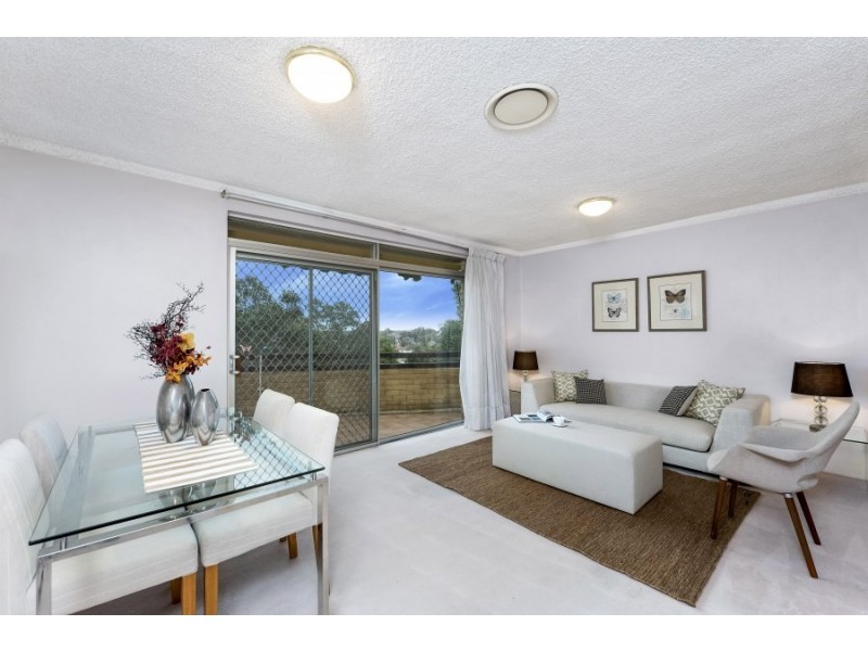 15/106 Burns Bay Road, Lane Cove NSW 2066