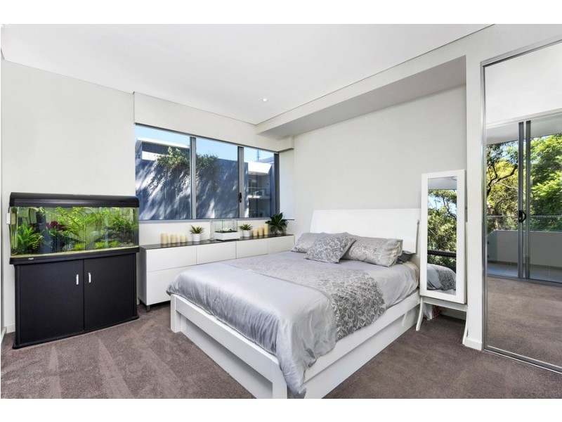 202/76 Gordon Crescent, Lane Cove NSW 2066